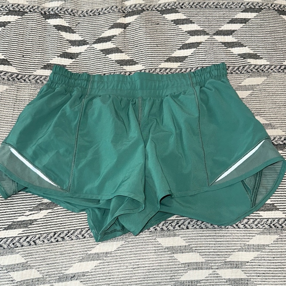 HOTTY HOT lulu lemon shorts